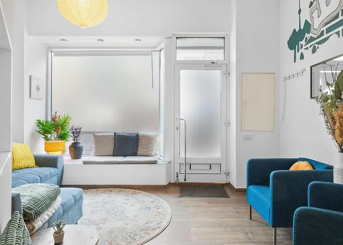 Loftly Kottbusser Damm 68 - Parkplatz - Self Check In - 300 Mbits Appartement