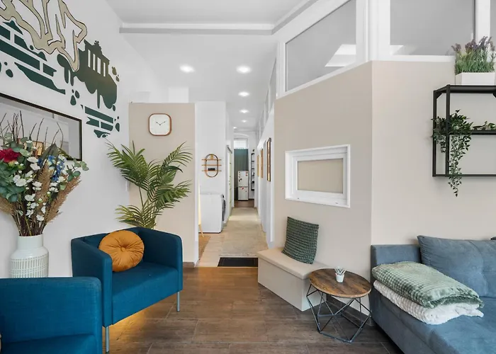 Loftly Kottbusser Damm 68 - Parkplatz - Self Check In - 300 Mbits Appartement