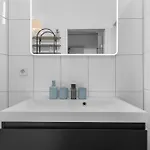 Apartmán Loftly Kottbusser Damm 68 - Parkplatz - Self Check In - 300 Mbits *