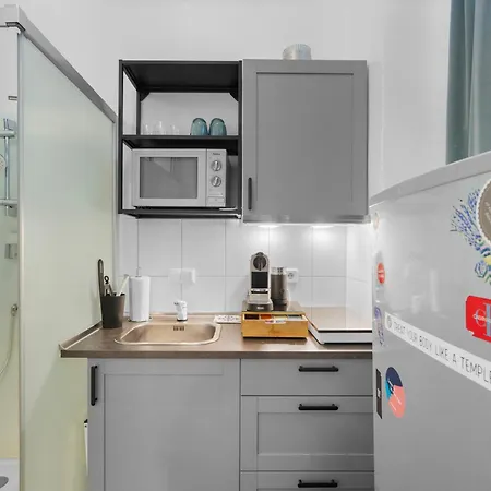 Loftly Kottbusser Damm 68 - Parkplatz - Self Check In - 300 Mbits