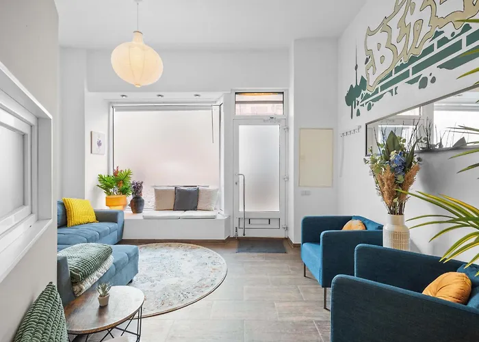 Loftly Kottbusser Damm 68 - Parkplatz - Self Check In - 300 Mbits * Berlin