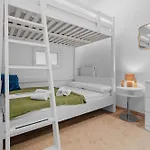 Апартаменты Loftly Kottbusser Damm 68 - Parkplatz - Self Check In - 300 Mbits Берлин