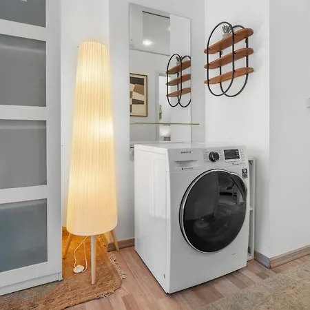 Loftly Kottbusser Damm 68 - Parkplatz - Self Check In - 300 Mbits *