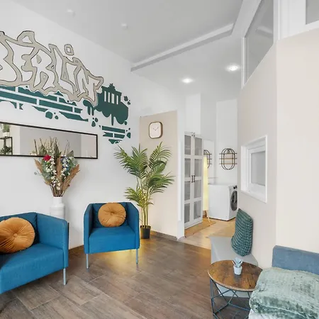 Apartamento Loftly Kottbusser Damm 68 - Parkplatz - Self Check In - 300 Mbits